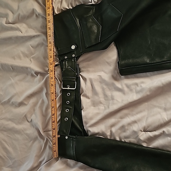 Leather Chaps - Picture 10 of 10